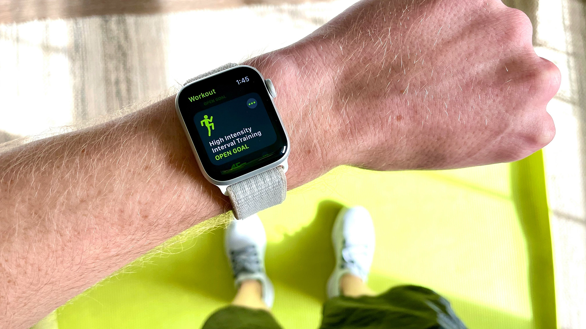 Apple aggiorna l’app Salute con coaching personalizzato basato sull’IA