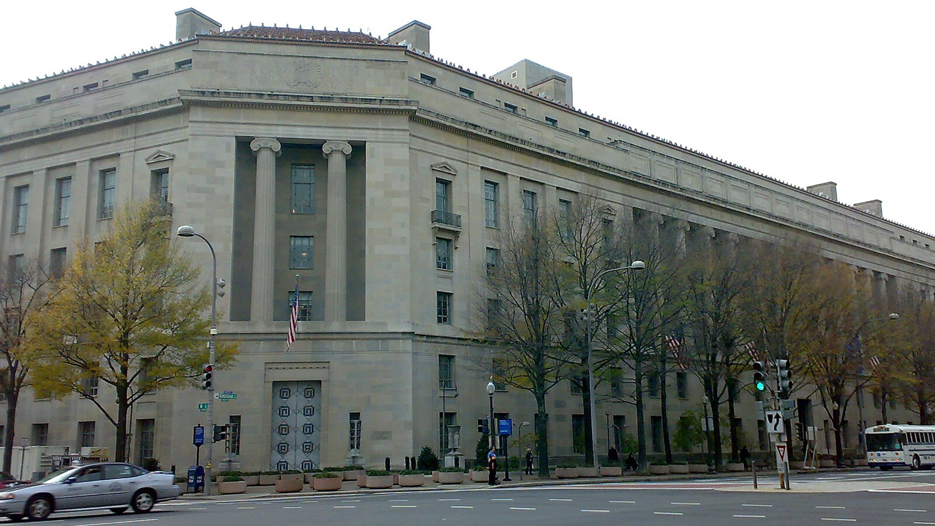 Il Passato dell’Avvocato del DOJ riguardante Pirateria e Hacking finisce sotto i Riflettori