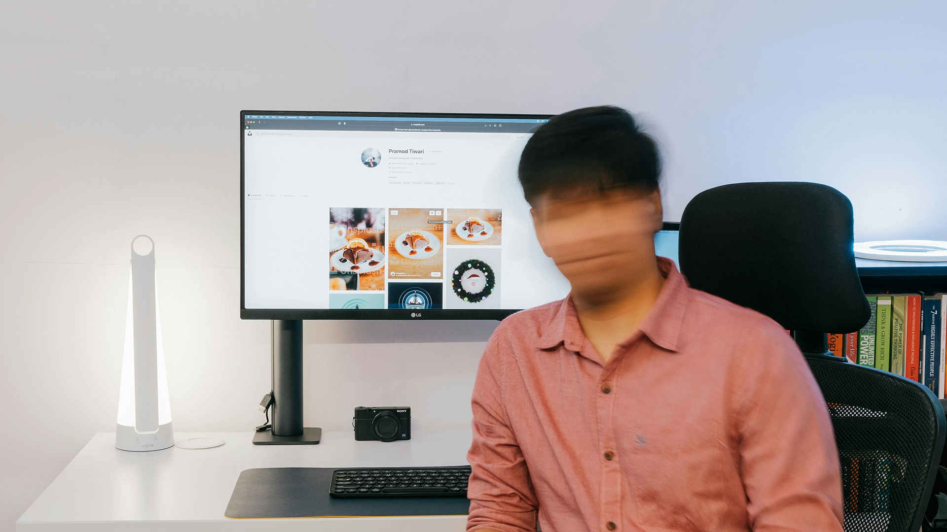 L’uso dell’IA aumenta nei luoghi di lavoro, così come i rischi per la privacy
