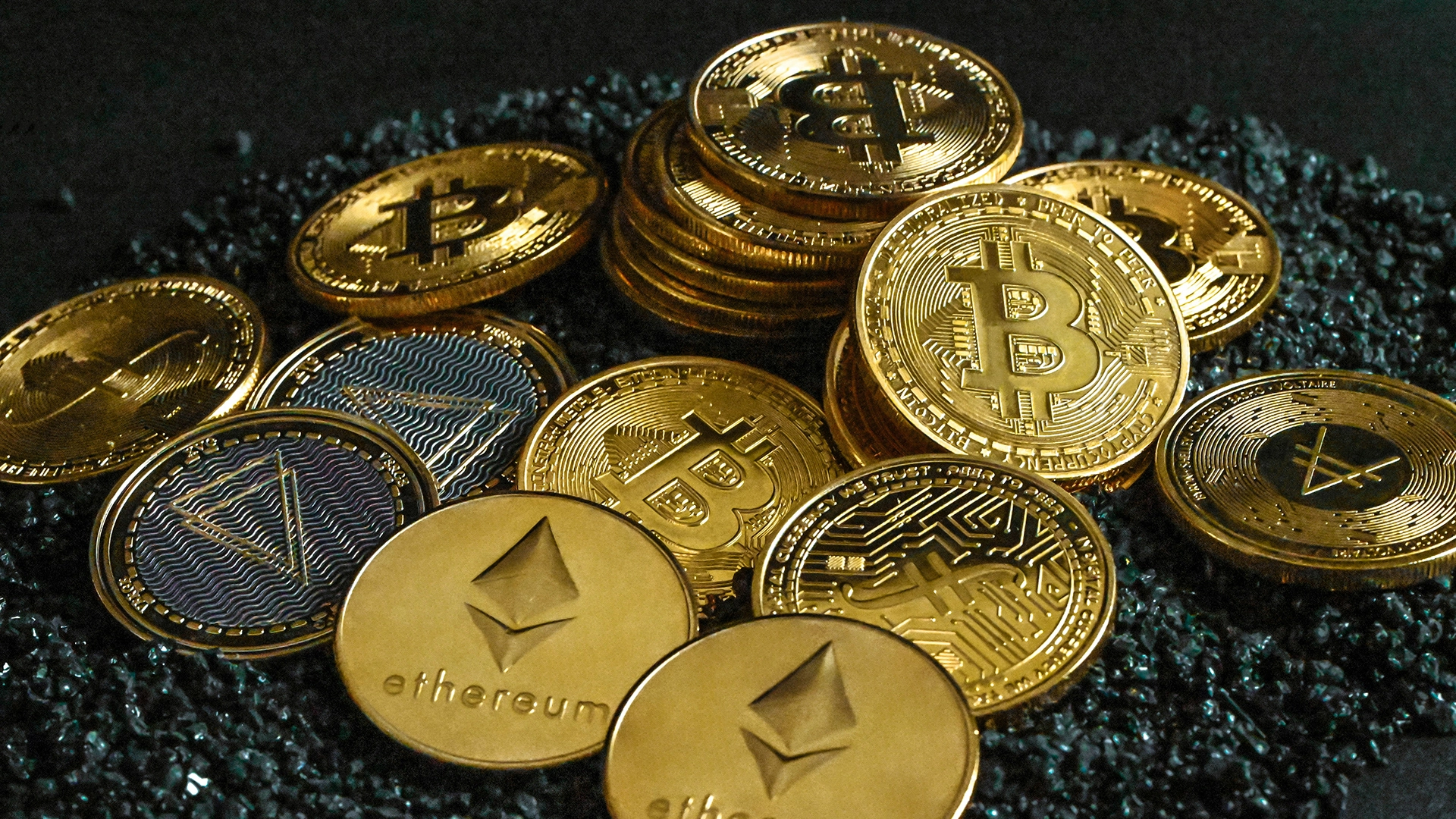 Il Giappone riconoscerà le criptovalute come prodotti finanziari legali