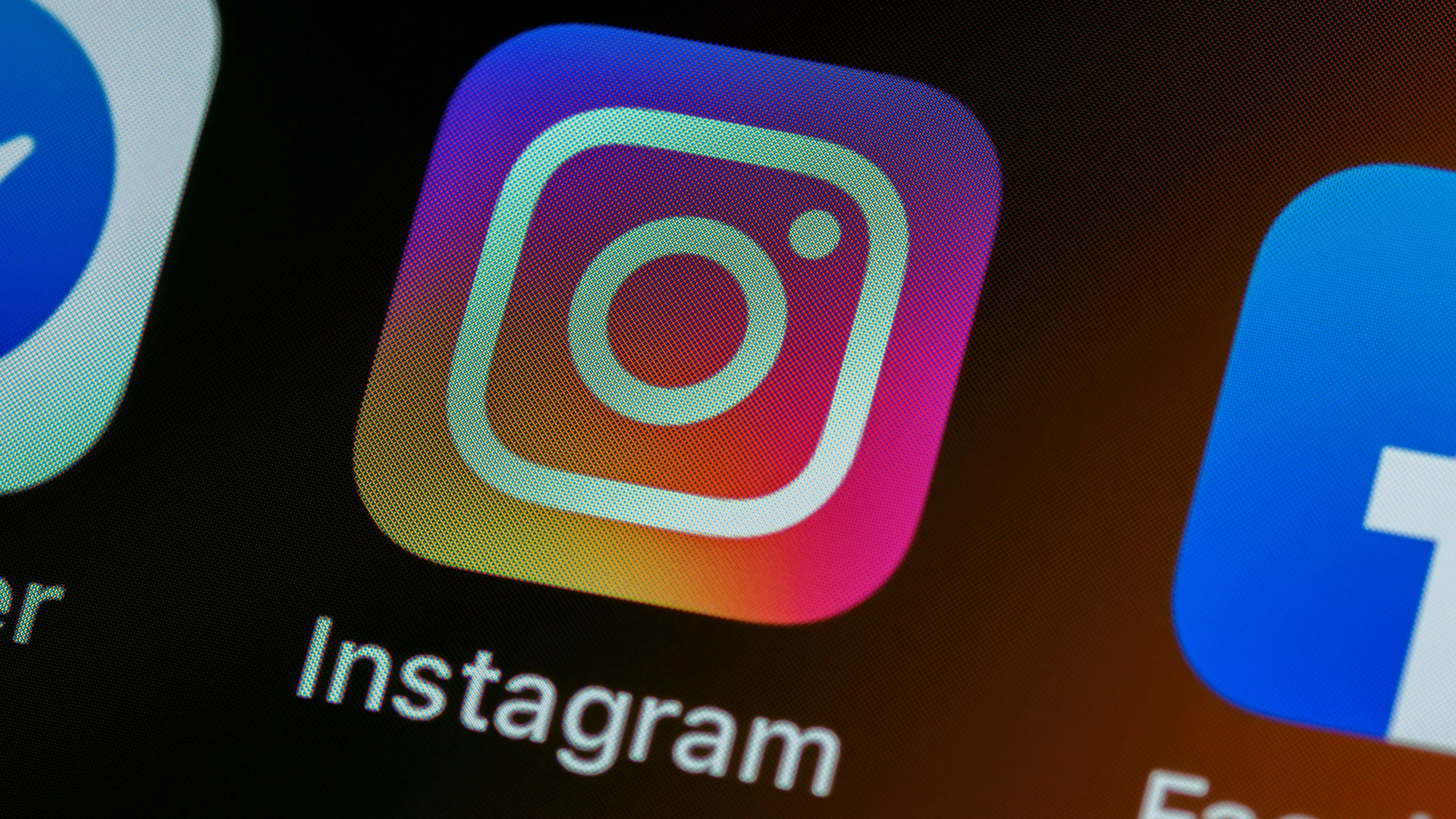 Meta lancia un’app AI indipendente per competere con ChatGPT