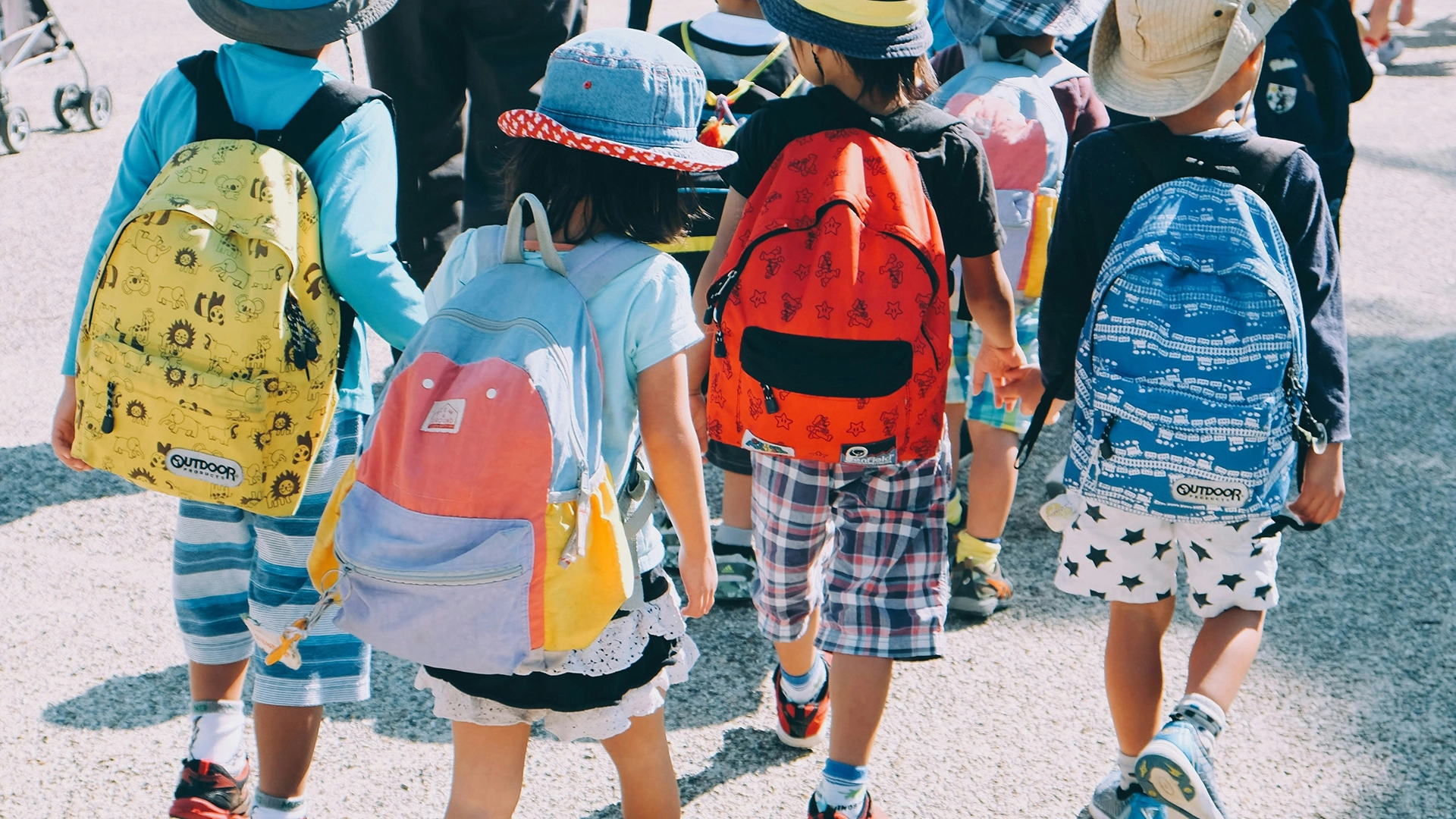 L’IA Potenzia l’Apprendimento Profondo nelle Classi di Inglese delle Scuole Superiori Cinesi