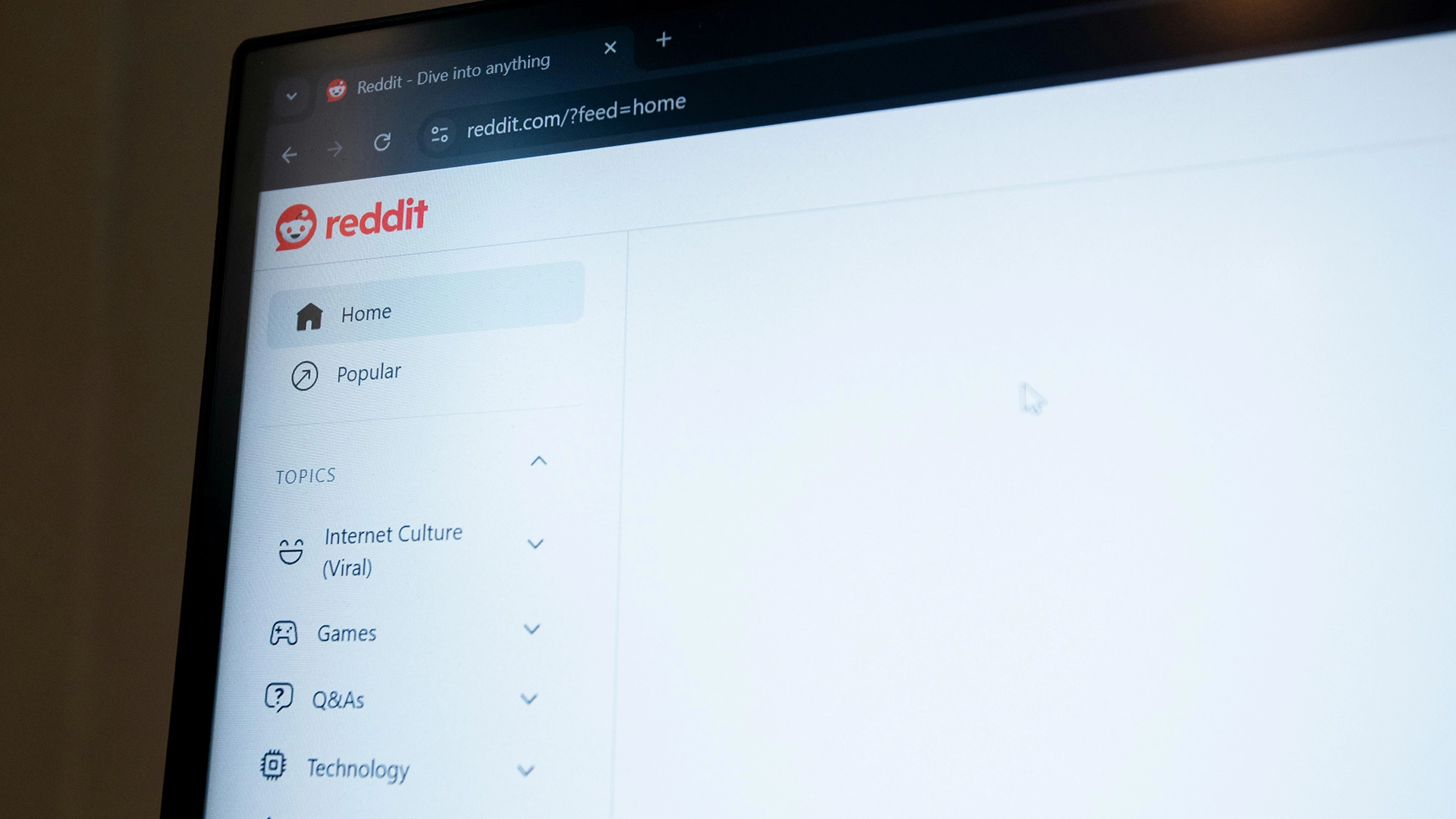 Reddit diventa la seconda fonte più citata da Google AI, ma fatica a mantenere gli utenti