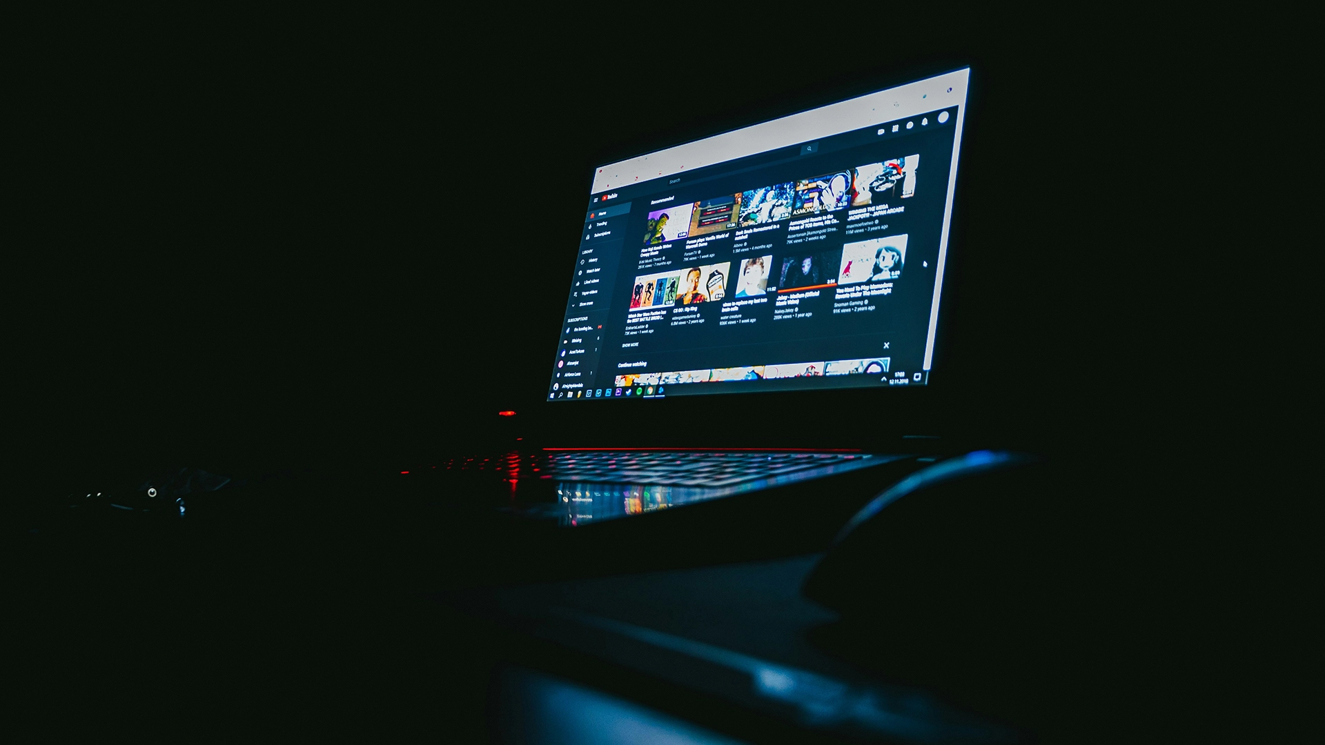 YouTube Mitiga i Suoi Standard di Moderazione