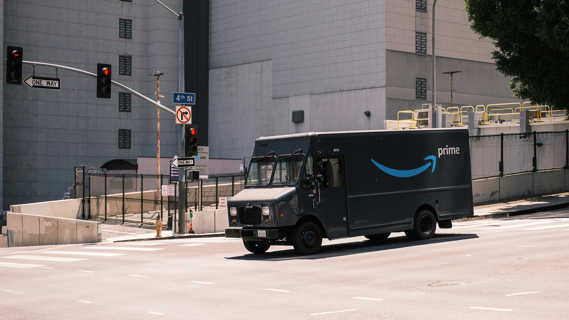 Amazon investirà 54 miliardi di dollari per potenziare l’infrastruttura, il Cloud e i Media nel Regno Unito