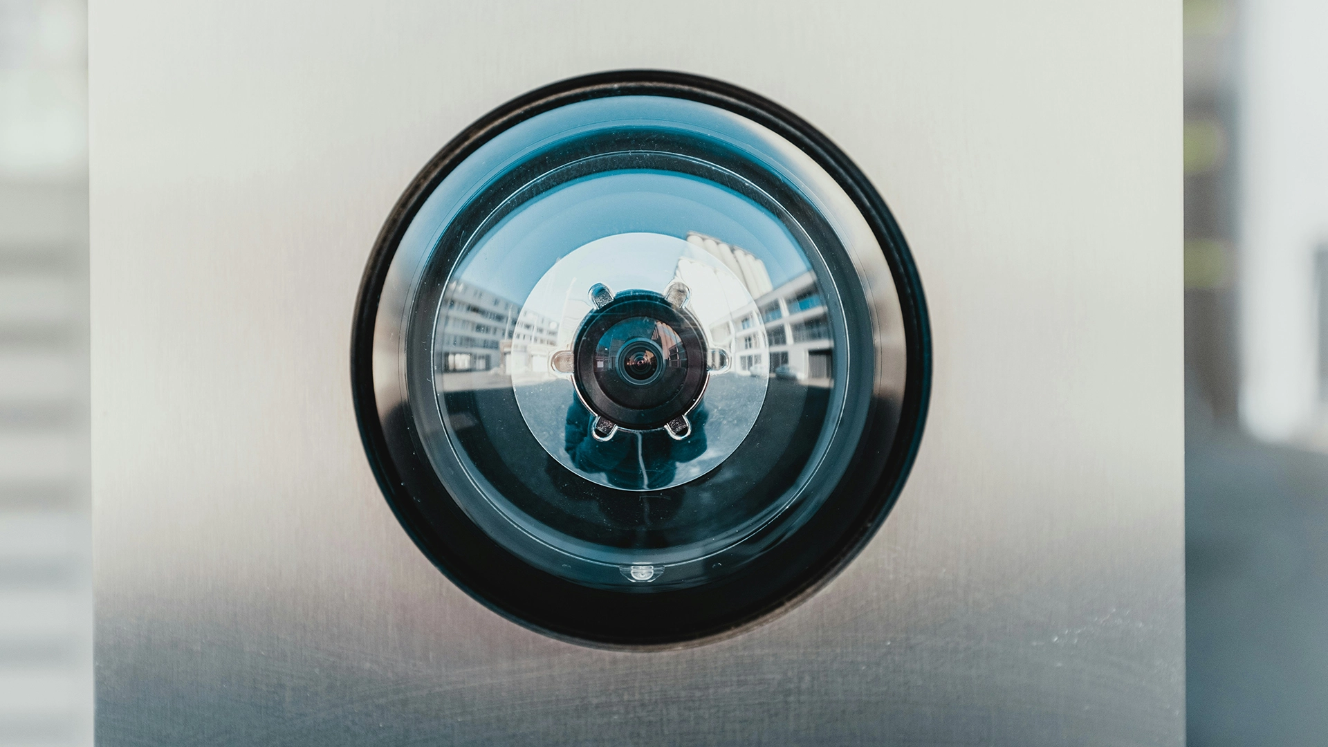 Il Ring di Amazon lancia la funzionalità di Intelligenza Artificiale per le descrizioni dei video