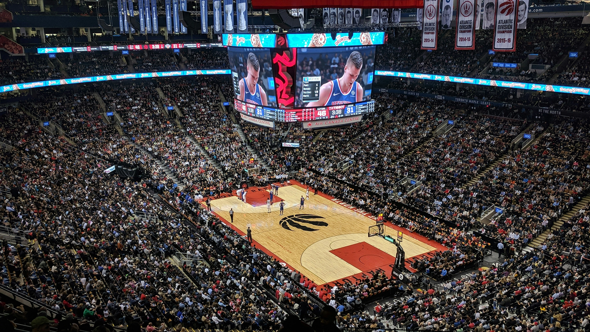 La piattaforma di scommesse Kalshi trasmette un spot pubblicitario completamente generato da AI durante le finali NBA