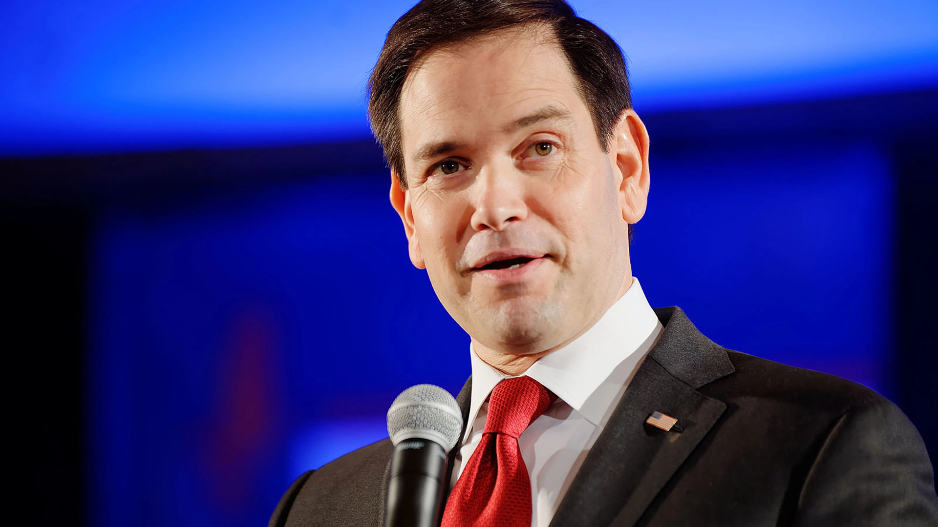 Una Truffa AI Utilizza la Voce di Rubio per Prendere di Mira i Funzionari Governativi
