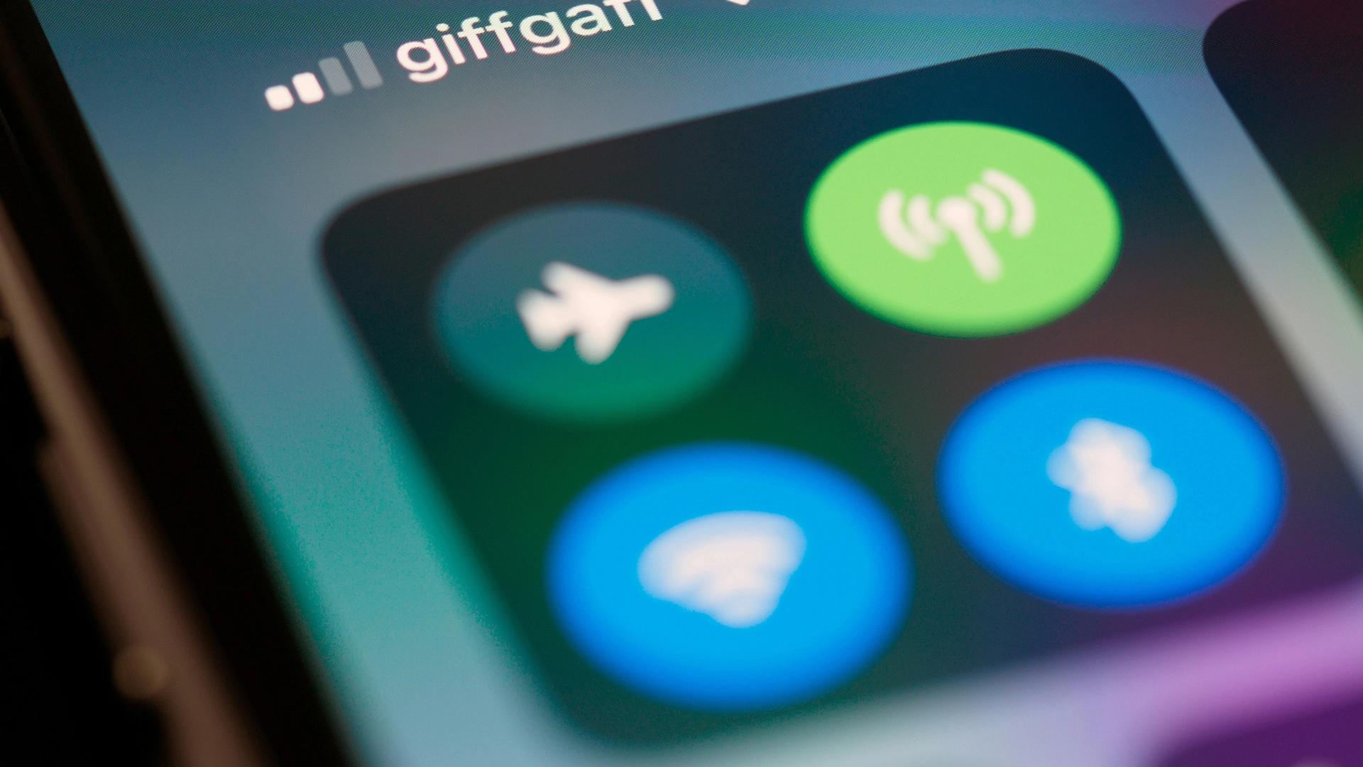 Il Tuo Corpo Distorce il Wi-Fi, Ecco Come i Hacker Possono Rintracciarti