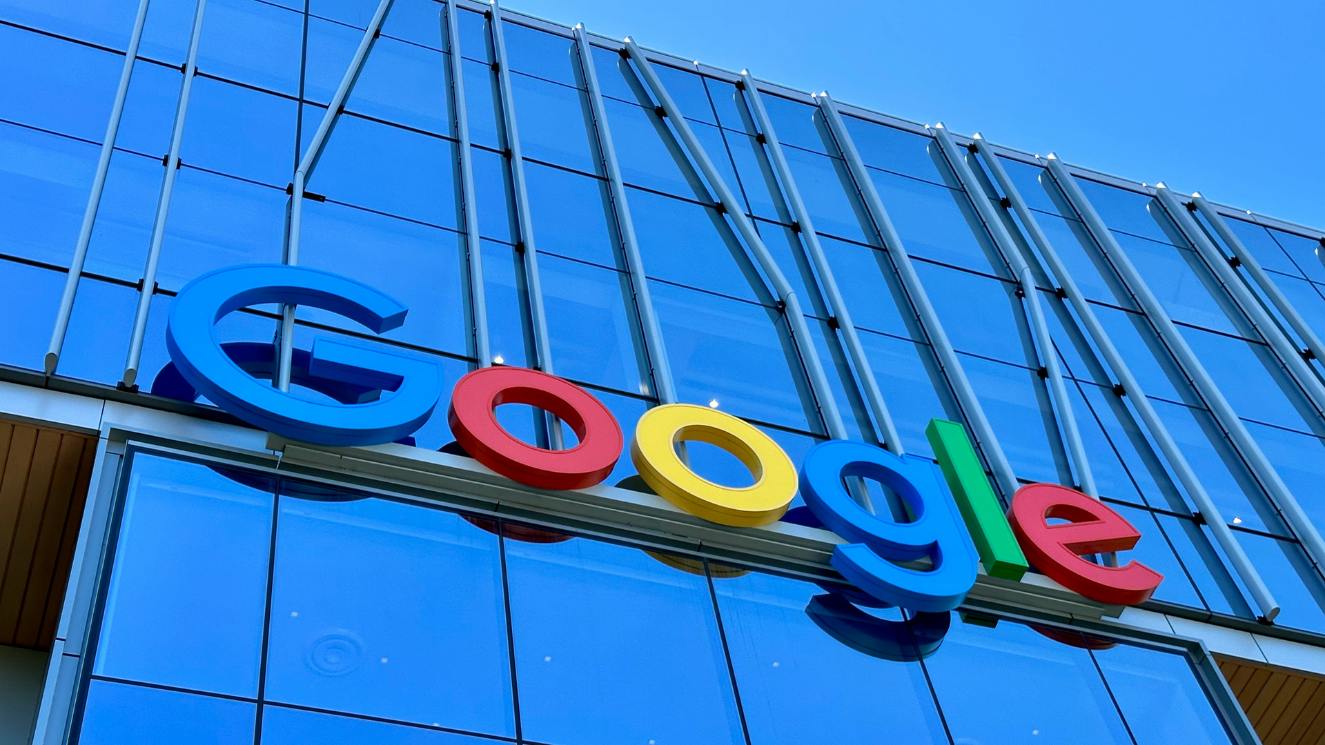 Google investirà 25 miliardi di dollari in centri dati e infrastrutture di intelligenza artificiale