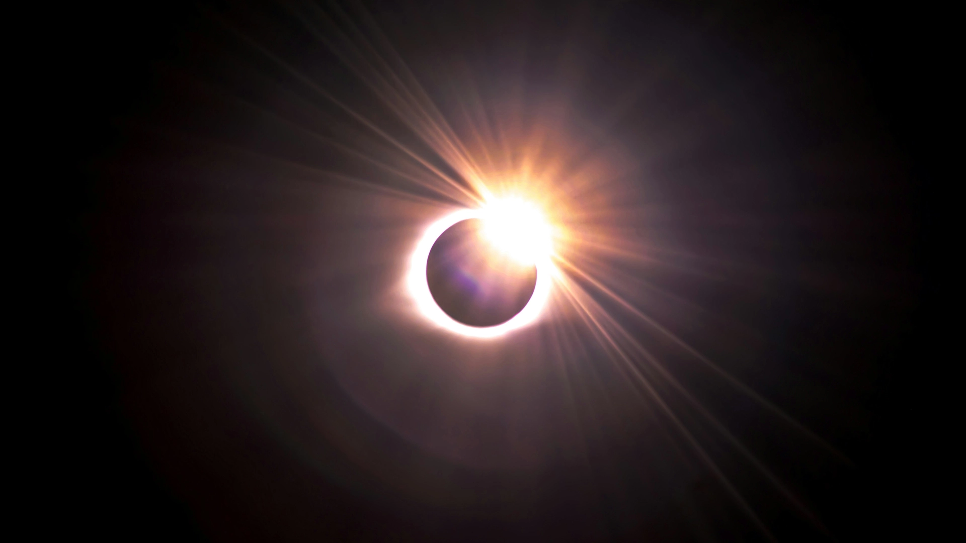 Surya AI Offre Allarmi Premonitori di Tempeste Solari