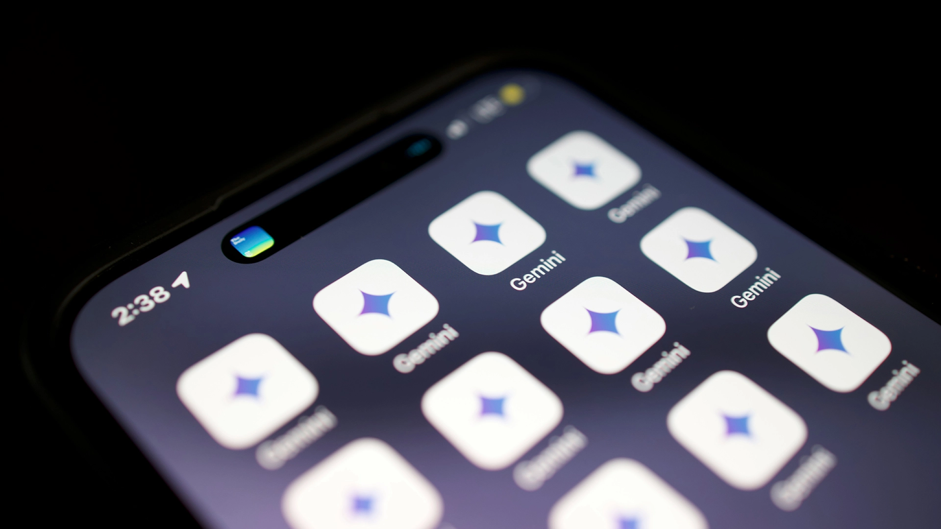 Gemini AI sfida i migliori programmatori del mondo in un concorso di programmazione
