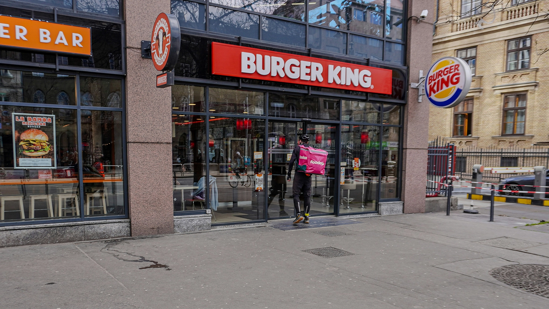 Burger King e Altri Marchi RBI Violati, la Sicurezza Definita ‘Robusta Come un Involucro di Whopper di Carta’
