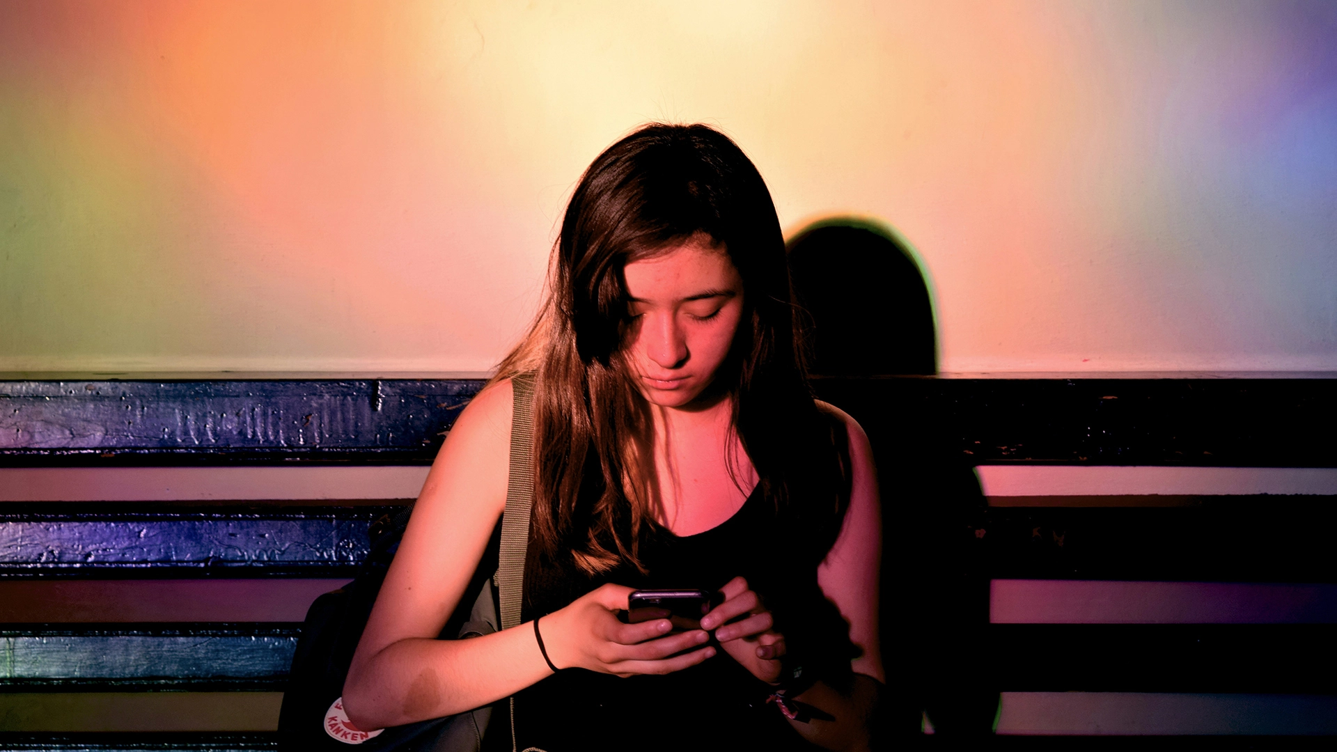 OpenAI Annuncia Nuove Misure di Sicurezza per gli Adolescenti